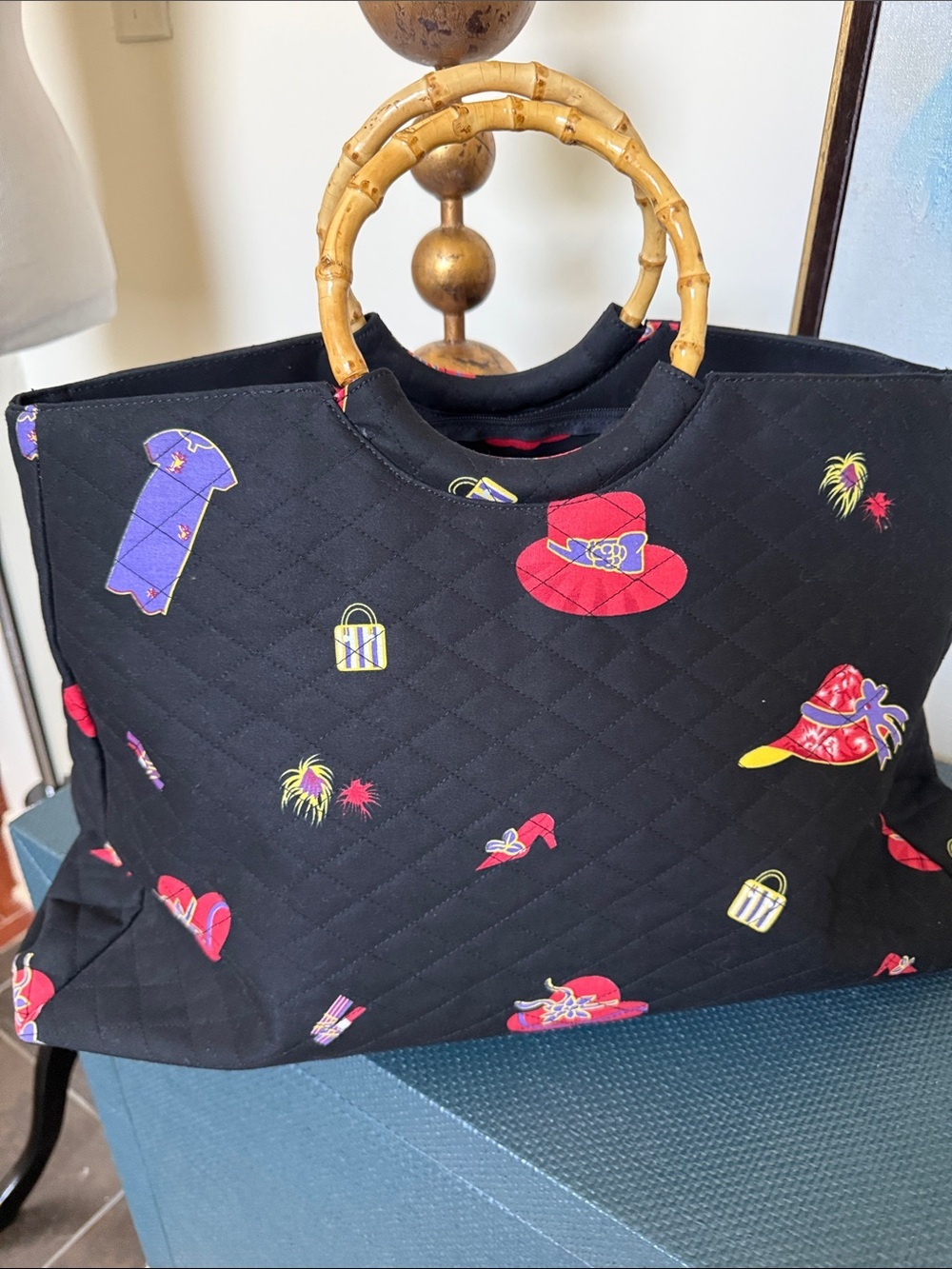 Red Hat Society Large Black Quilted Tote Bag Bamboo Handle Shopper - Picture 1 of 5